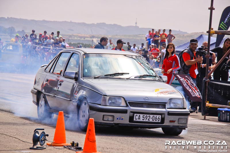 Saldanha_top_end_drags_2013_062